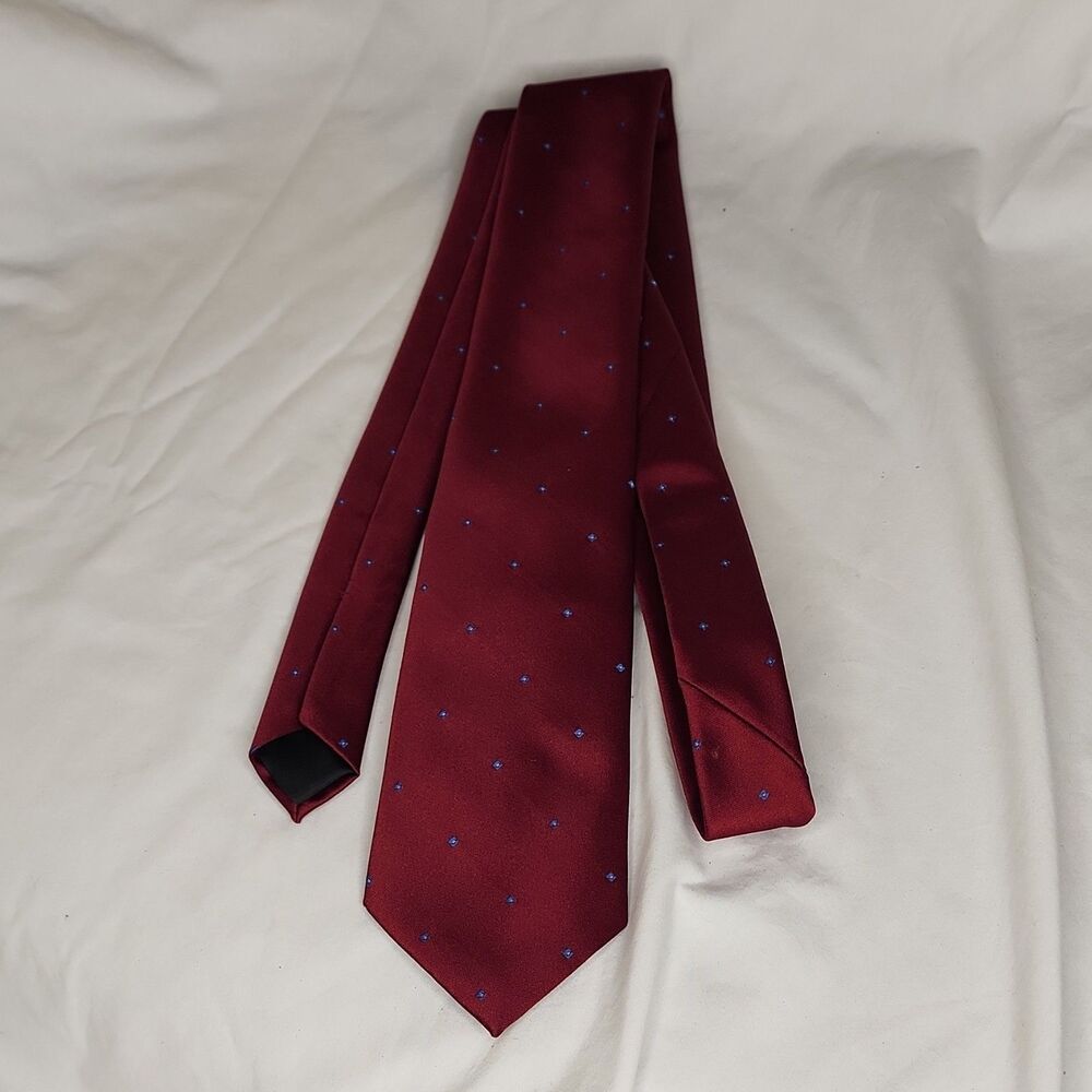 Wembley Men’s Classic Satin Polka Dot Tie Burgundy/Blue Polyester Silk